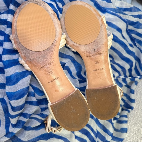 Balenciaga Leather Sandals 38 Ivory Color with Gold Tone Hardware GUC - Picture 11 of 15